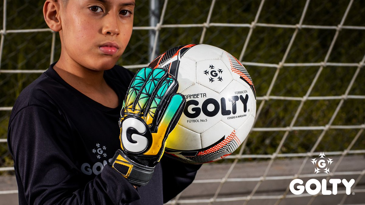 GoltySports's tweet photo. Tenemos los mejores guantes de arquero para que tu hijo logre las atajadas más épicas. ⚽ En ésta navidad, regala #Golty
#GoltySports #ScoreByGolty #hechoencasa #colombia #Navidad #Navidad2022 #Diciembre #Diciemnre2022 #Relagos #Deporte https://t.co/M07ZvJg8eT