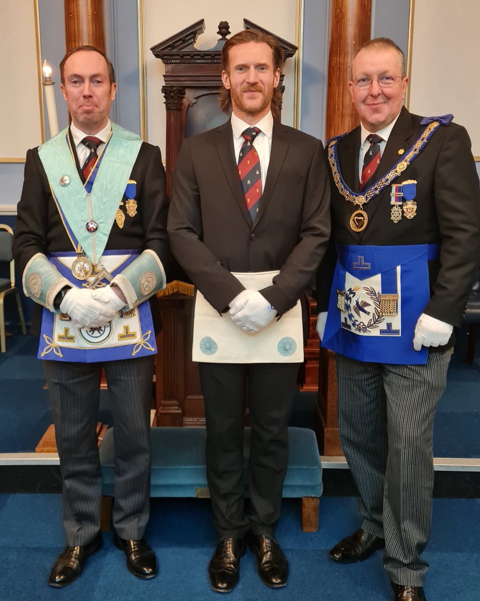 I had the pleasure of stepping in as Worshipful Master for the Richmond Lodge No.2032. It was a really great meeting!!, and many congratulations to our newest FC, Bro Neil Robertson. We also received a surprise visit from our APGM, W Bro Jim Mitchell.