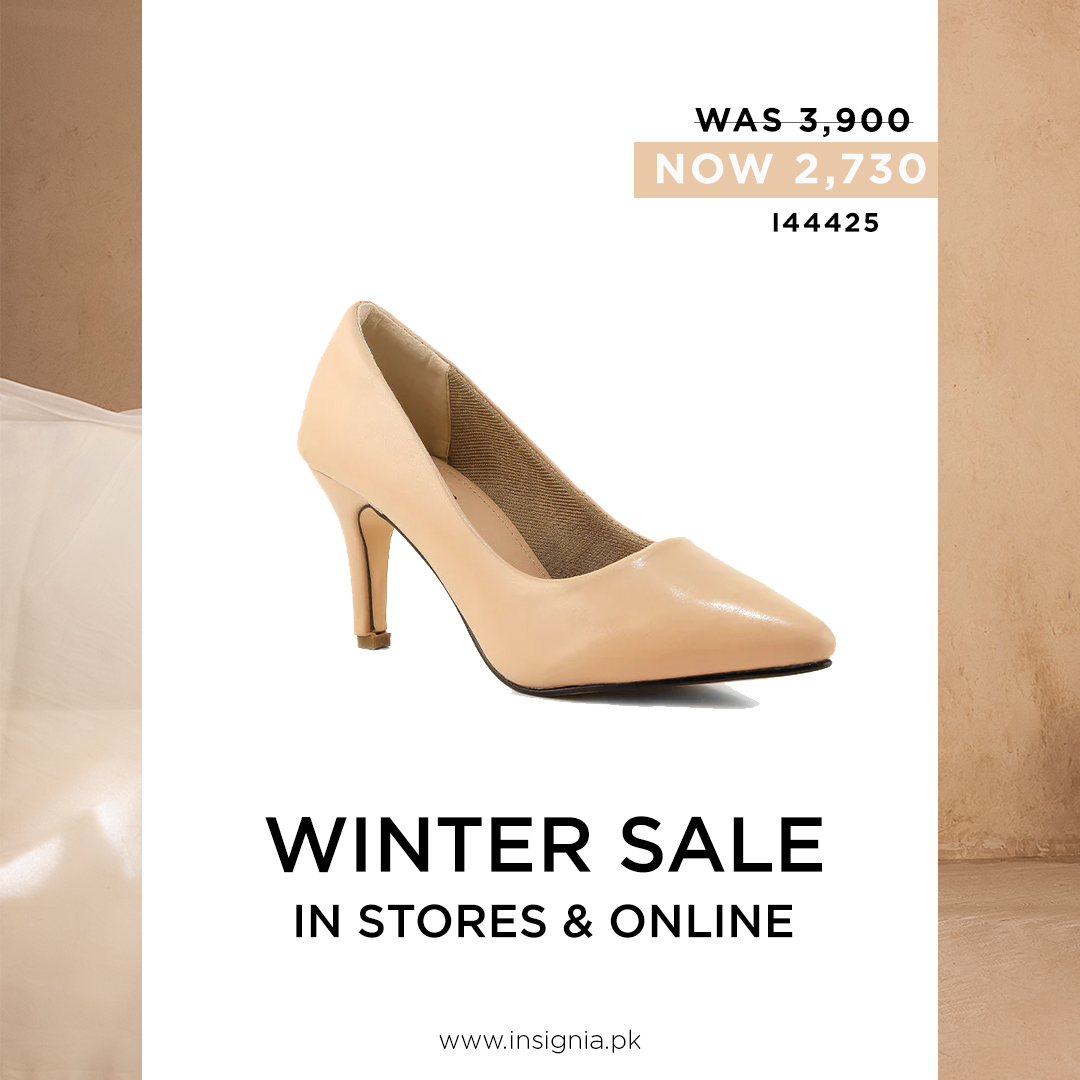 insigniashoess's tweet photo. Come on! It’s happening here
#insignia #insigniashoes #sale #upto50 #womenshoes #womenshoessale https://t.co/qkQBeFI2jM