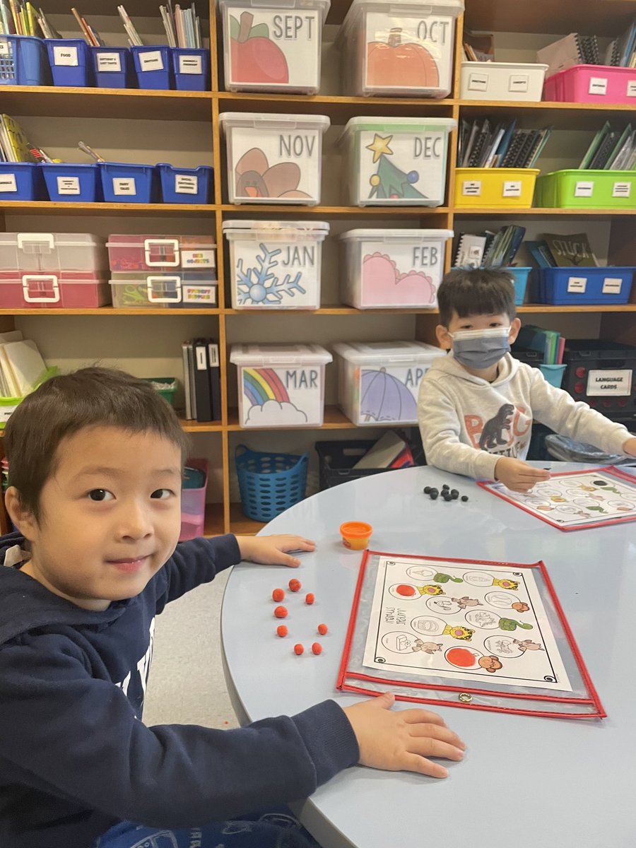 We have been loving using Play-doh to work on our goals! <a href="/A_RiveraNY/">Dr. Alejandro Rivera</a>