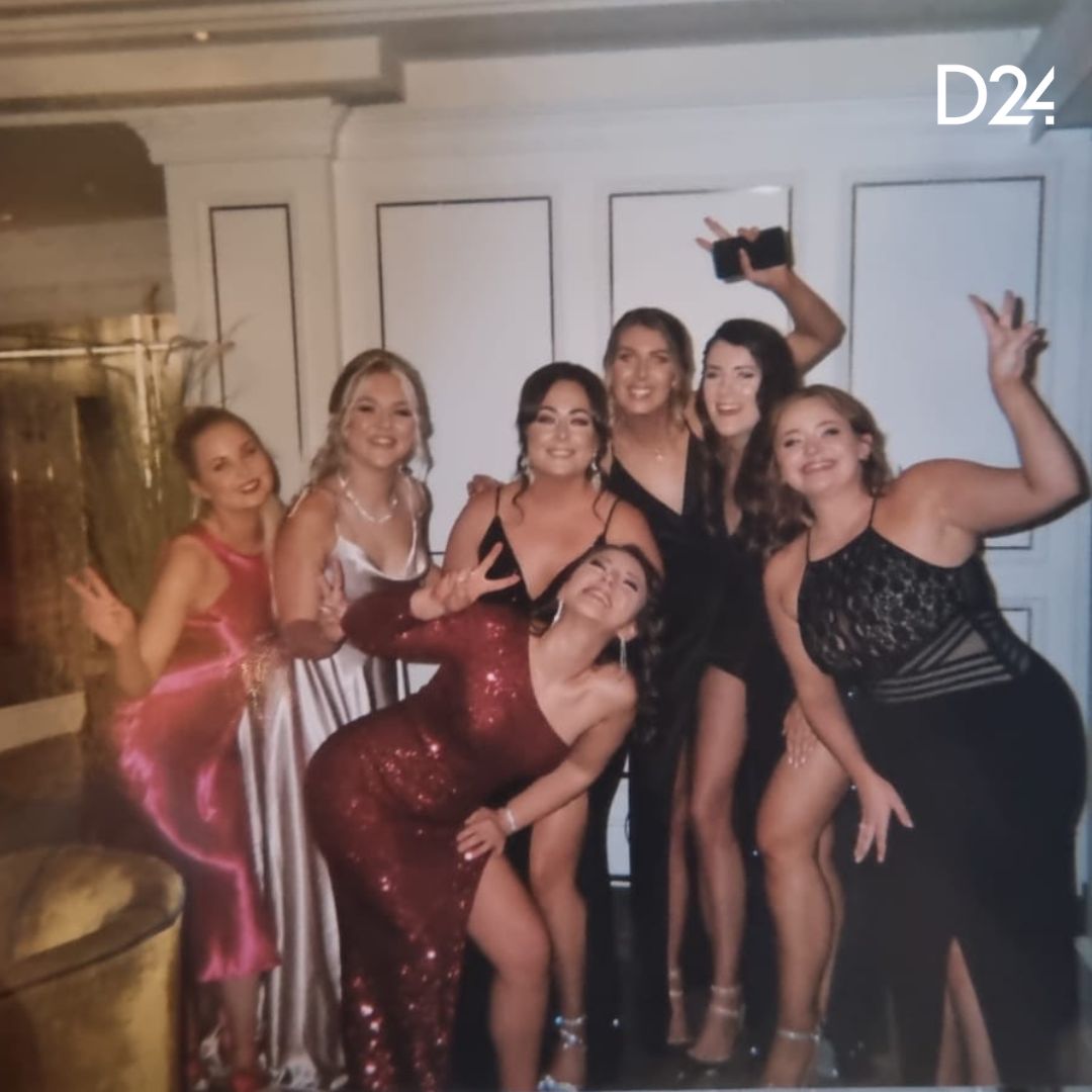 wearedigital24's tweet photo. From everyone at Digital 24, we wish all our clients and friends a very Merry Christmas &amp; a Happy New Year!🎄

What a fantastic year it has been for D24. As 2022 has come to a close, there have been many exciting wins, celebrations, &amp; achievements.

Here is to a successful 2023✨ https://t.co/0umuvz2GuO