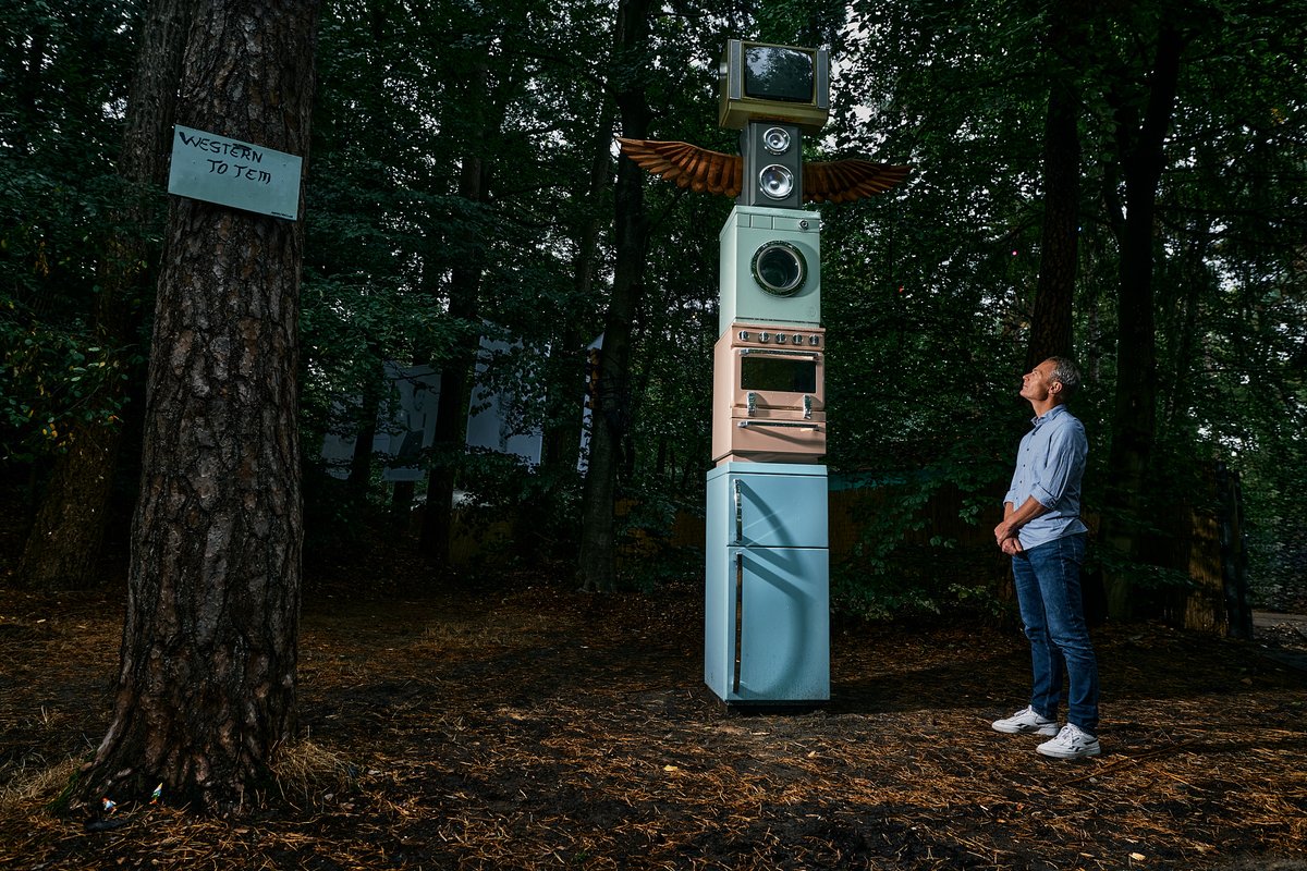 Soms zegt een beeld meer dan 1000 woorden. Allard Faas maakte deze foto voor <a href="/de_ingenieur/">De Ingenieur</a> bij een interview met als kop 'Onze technologische cultuur is diep religieus'. Wie wil, kan daar met de Kerstdagen nog even op kauwen.