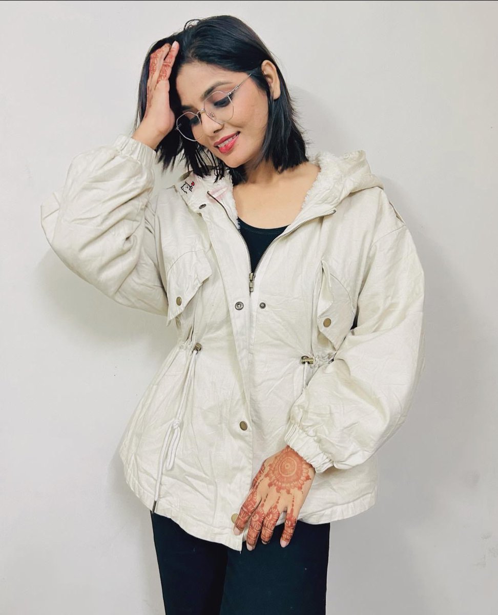 Neha Singh Rathore tweet media