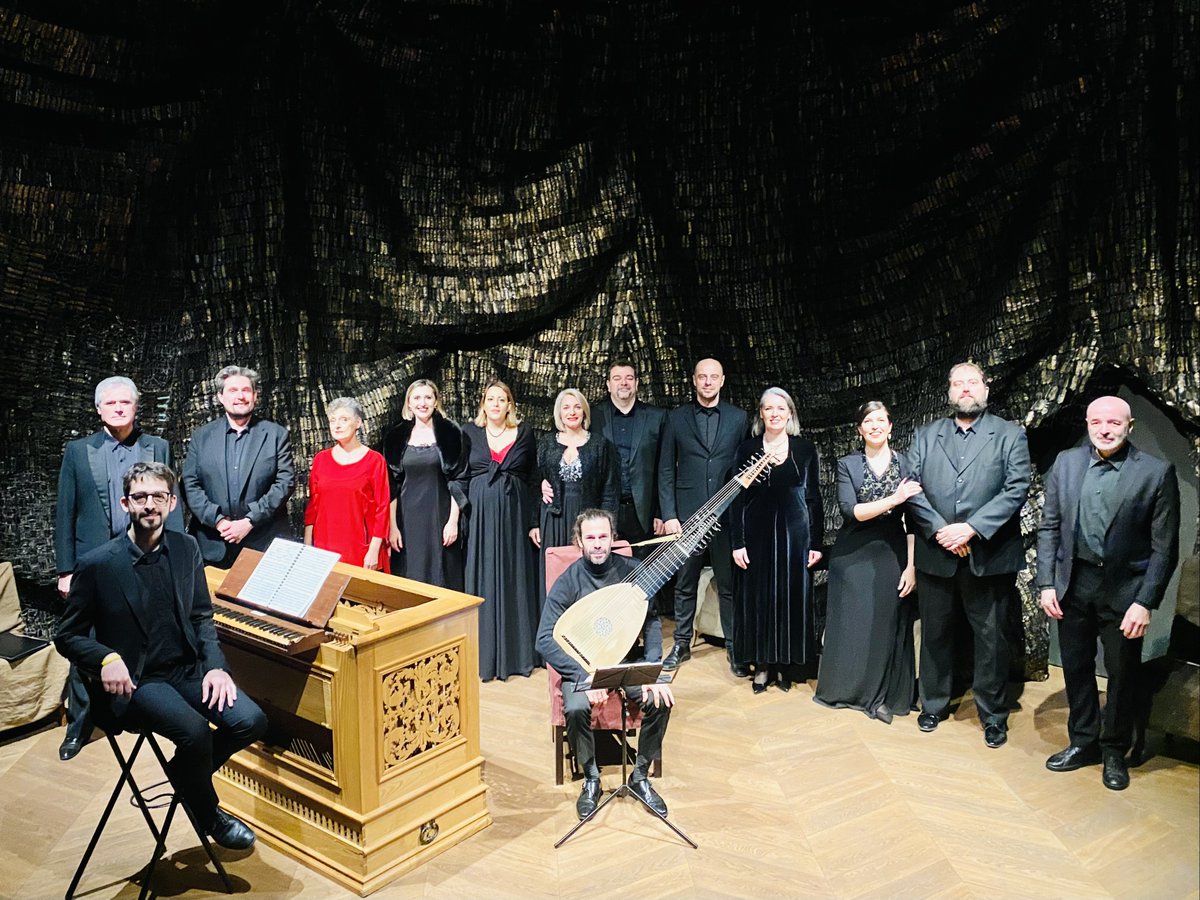 il Pomo d'Oro (@ilpdo) on Twitter photo đŽ Buon Natale! Merry Christmas, dear friends! đŽ
Our last concert of 2022 could not have been more appropriate for this time of year: Vespro di Natale with Il Pomo d'Oro Choir at the always wonderful Kanaal in Antwerp.
<a href="/AxelVervoordt/">Axel Vervoordt</a> đŽ Buon Natale! Merry Christmas, dear friends! đŽ
Our last concert of 2022 could not have been more appropriate for this time of year: Vespro di Natale with Il Pomo d'Oro Choir at the always wonderful Kanaal in Antwerp.
<a href="/AxelVervoordt/">Axel Vervoordt</a>