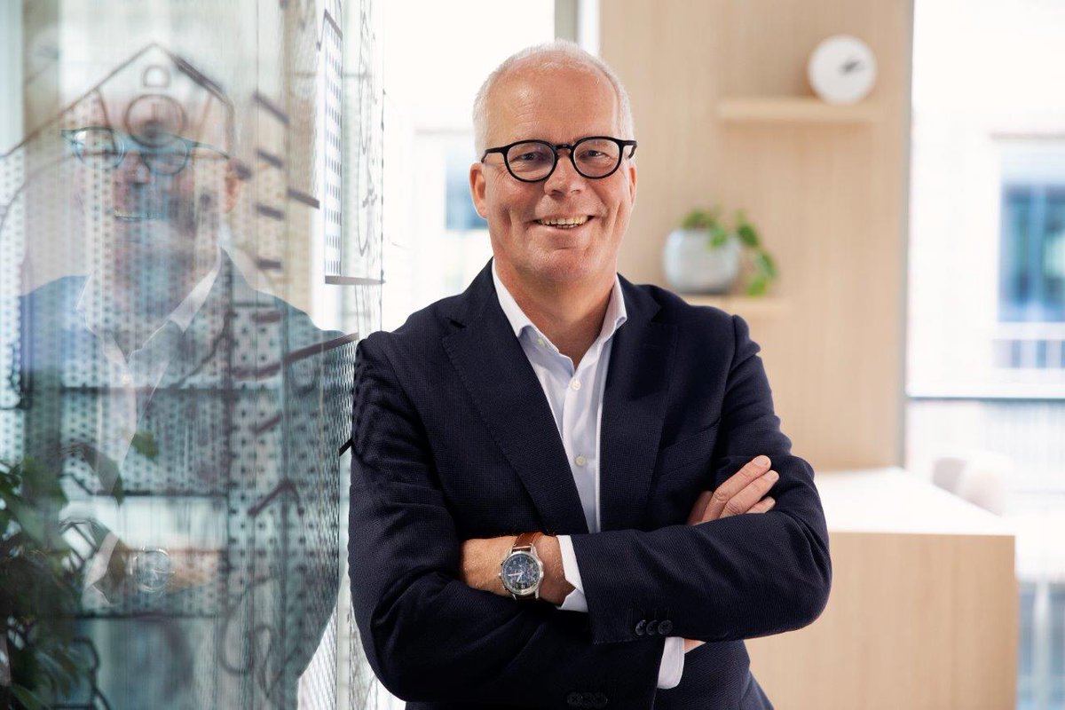 Volgens de Vereniging van Registercontrollers is onze eigen Ton de Rond een van die 20 meest impactvolle registercontrollers van het afgelopen jaar. Gefeliciteerd Ton! We zijn trots op je!
bit.ly/3hMEErM