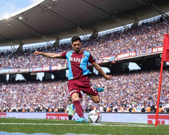 Bakasetas yarın sendeyiz kral