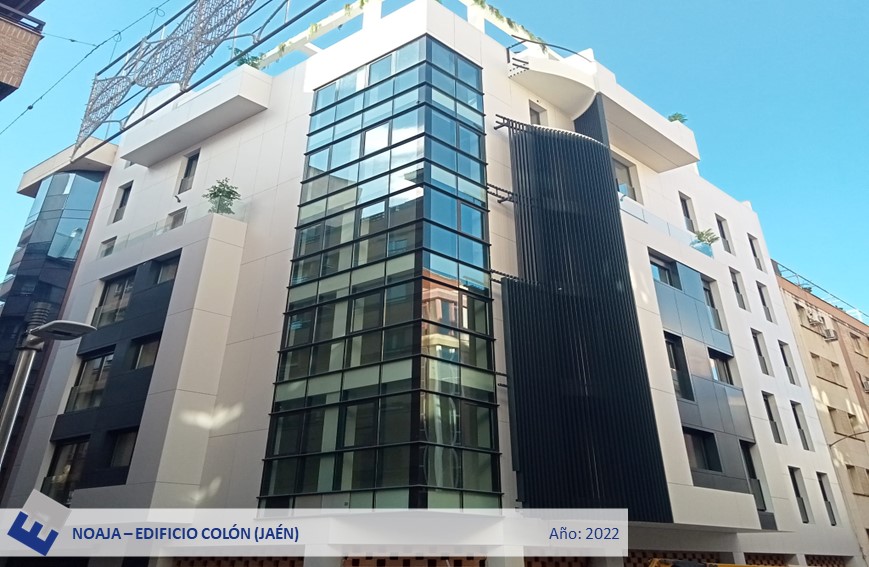 EuroAlglass's tweet photo. EDIFICIO COLÓN | FINALIZADA ✔👷‍♂️
Obra llevada a cabo con la constructora NOAJA, ubicada en el centro de Jaén.
Hemos trabajado con diferentes carpinterías de aluminio, destacando muro cortina, protección de balcones y celosía decorativa.
#aluminio #murocortina #celosía https://t.co/rAmgtec2Jv