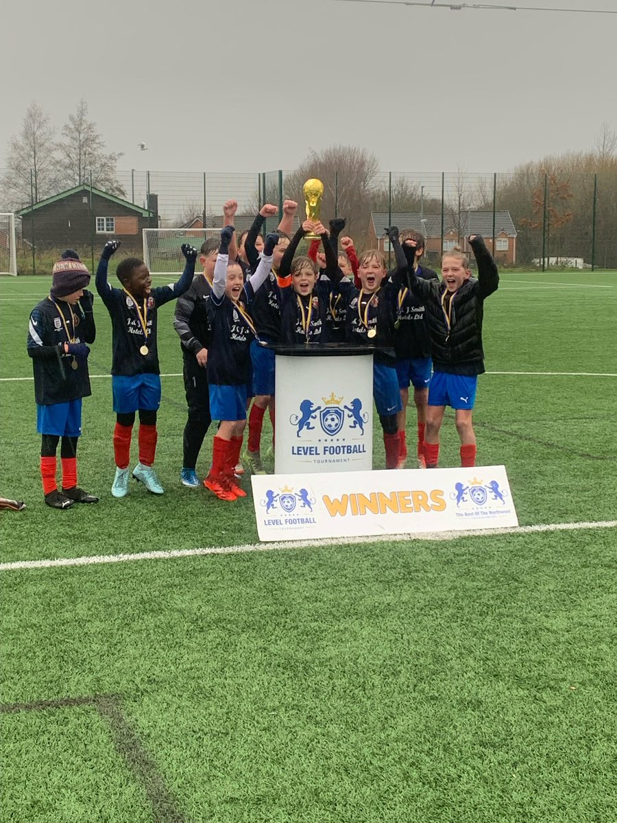 Well after another brilliant year the lads ended it on the highest high, winning the Level Tournaments high level World Cup 

Lucky to have such a brilliant set of lads who were very worthy winners today 🏆👏⚽️

Merry Xmas and a happy new everyone 😁