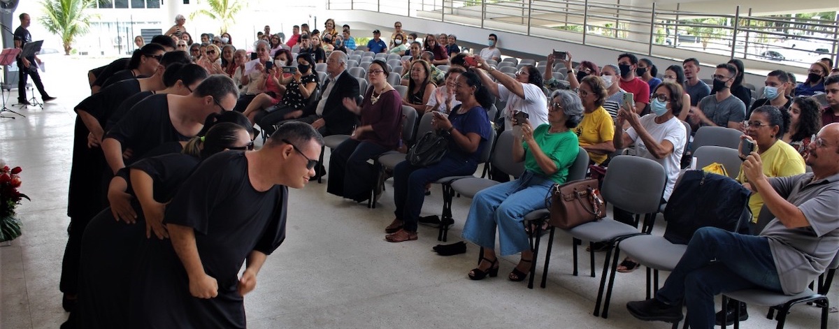 sead_rn's tweet photo. 🎅🏻🎄Servidores reúnem-se para confraternização natalina na Escola de Governo: Evento reuniu governadora e servidores públicos do Rio Grande do Norte em grande celebração  https://t.co/hCfOdsAKKk https://t.co/dpNogTLd2M