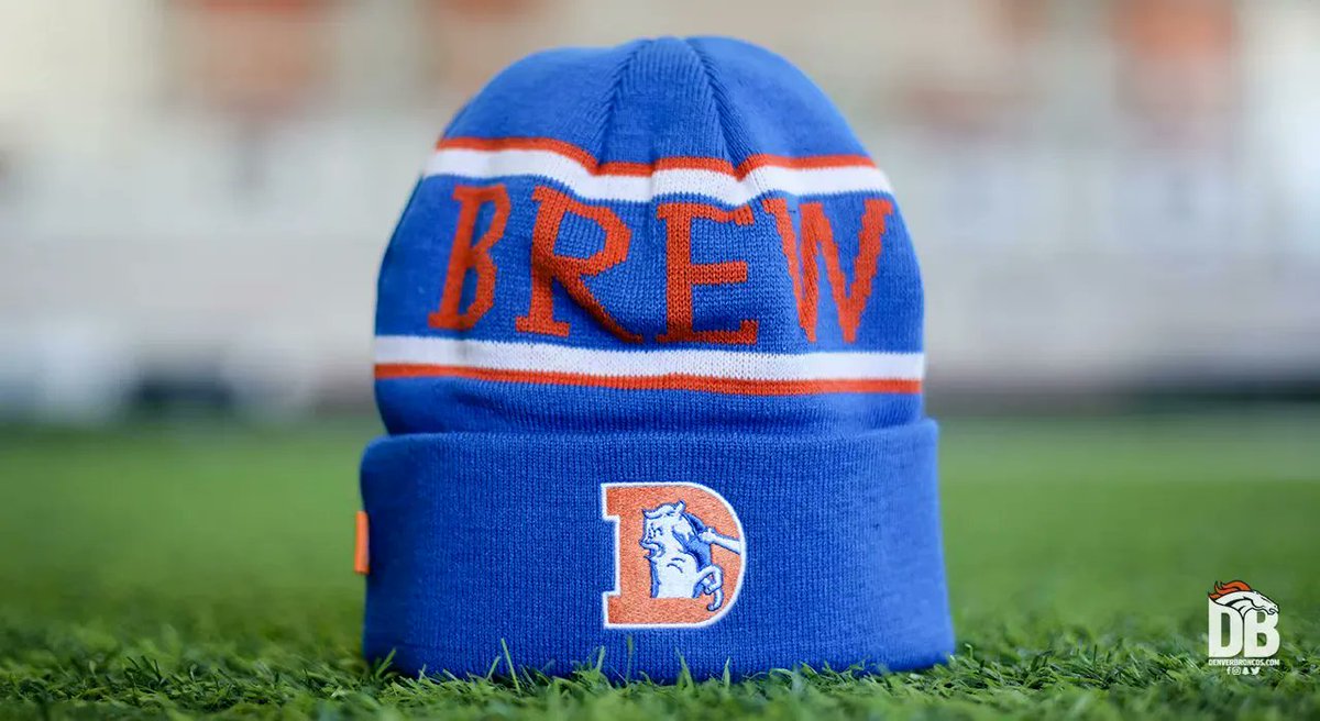 Stay warm out there, #BroncosCountry!

RT for your chance to win a throwback <a href="/BreckBrew/">Breckenridge Brewery</a> beanie 🥶
