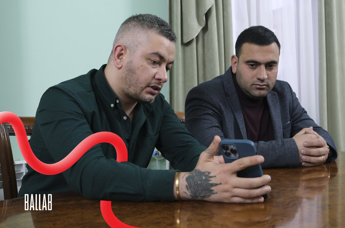 BAL_LAB_'s tweet photo. 🔊 The @BAL_LAB_ team met with the Mayor of Gyumri
🎤The team presented our recent projects (mainly https://t.co/GSahqUfQys & @Digital_Forest_ ) and future goals.
🚀 In the future, expect big projects for the growth of our city from this great collaboration.
#BALLAB https://t.co/eHXdoMEs7L