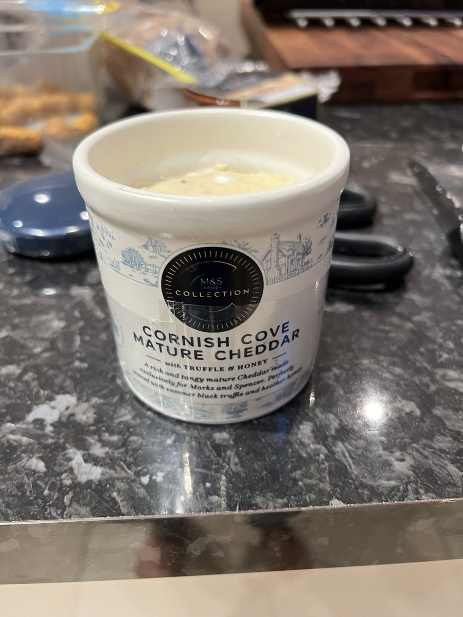 vichadland's tweet photo. Gutted @marksandspencer just opened my Cornish cove cheddar and it’s mouldy #mouldy #disappointed #MarksAndSpencer https://t.co/cLeCDJKpNo
