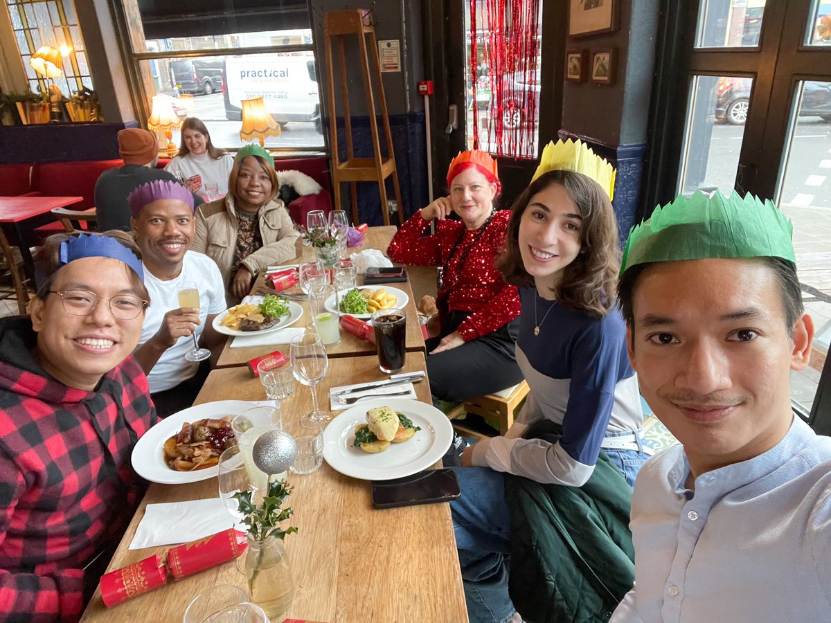 Celebrating the spirit of Christmas with our International Nurses family ❤️ We are glad that you found a home at @MaudsleyNHS 🫶🏻 @HelenKelsall3 @MaudsleyDoN