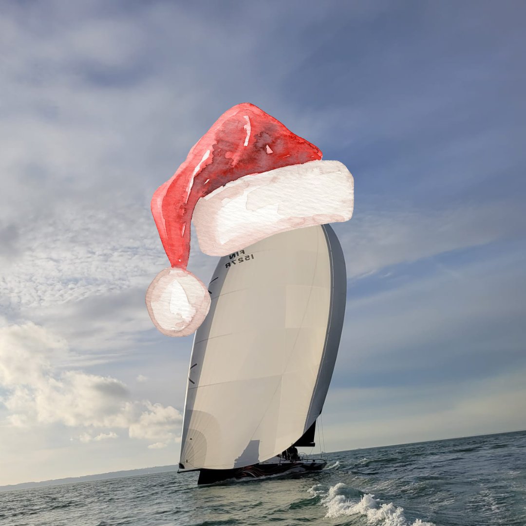 As we sailing out of 2022 and into 2023 we would like to wish you all a very happy holidays, and a prosperous new year ahead! 

~ From all of us here at Infiniti Yachts

#merrychristmas #happynewyear