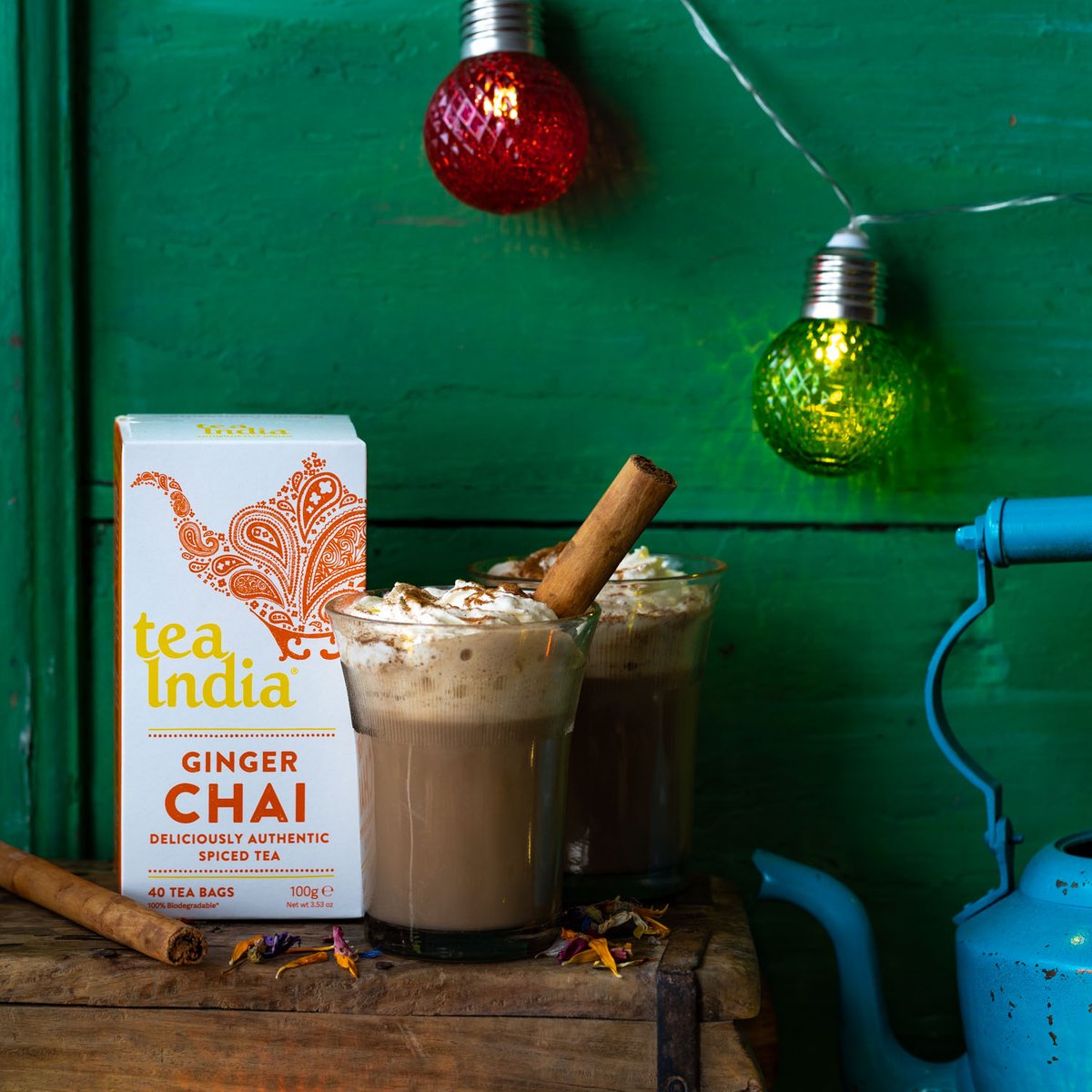Getting into the Christma spirit with a Gingerbread Spiced Chai Latte! Brew the chai in a saucepan of milk, then add a bit of molasses and maple syrup. Top with whipped cream and cinnamon for extra yum...