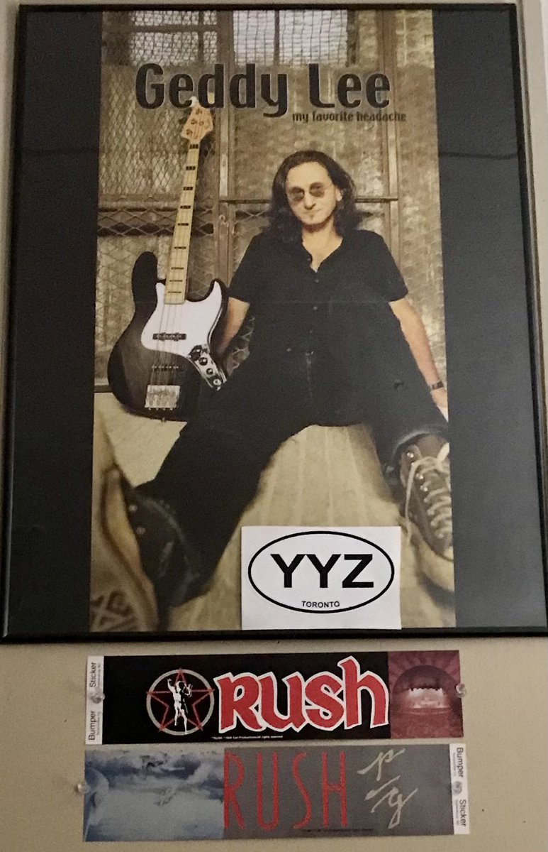 GeddysSoulPatch's tweet photo. MY 55 YEARS OF RUSH COLLECTOR’S EDITION MAGAZINE IS HERE! Keeping it in the plastic sleeve the seller sent it in so it stays protected. Last two pics are merely the start of my Rushtastic collection…stoked for what’s to come. ♥️♥️♥️ @RushFamTourneys #RushCollection #RushFamily https://t.co/HrmIuxTfz3