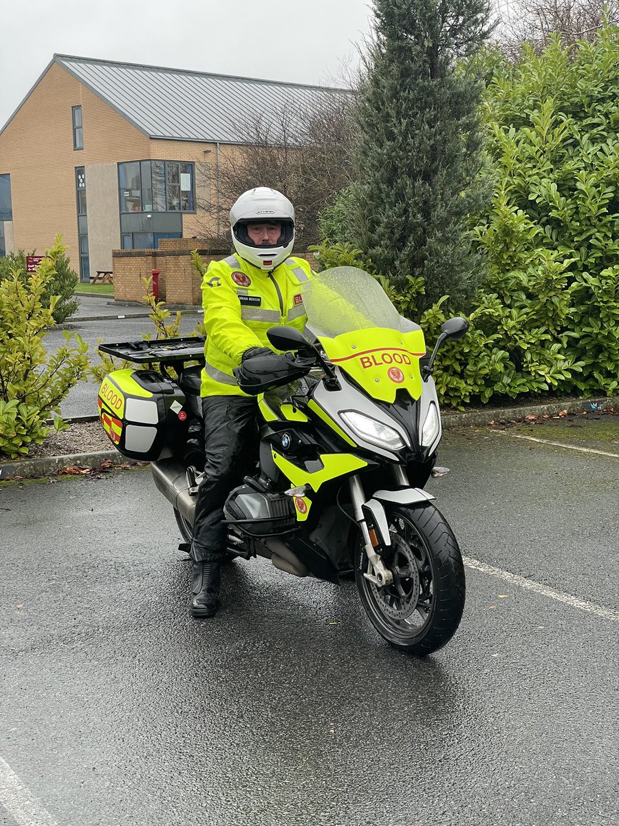 BloodBikesSSCBB's tweet photo. It was a bit wet today!! Great to be out and supporting The Robert Jones and Agnes Hunt Orthopaedic Hospital. #ItsWhatWeDo #bloodbikes #MerryChristmas #Shropshire https://t.co/6RSAgo9sV6
