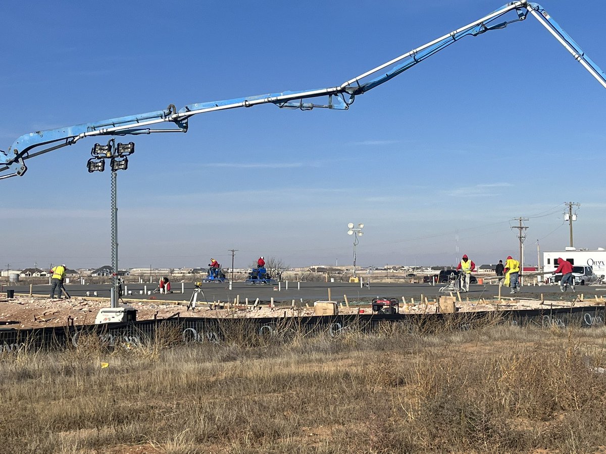 We hit a huge milestone on the Tomlin Gymnasium construction this week. The slab is poured and looks great! We are looking forward to seeing the progress. 🏀 🏐  🏋️‍♀️ 

#HolyCrossTomlinGymnasium #TomlinGymnasium #holycross #holycrosscatholichighschool #hcchspb #gymconstruction