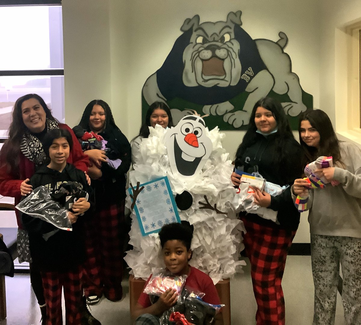 BV Student Council Donation Drive for the Bakersfield Homeless Shelter.  Thank you to our giving and loving Bulldog Community!