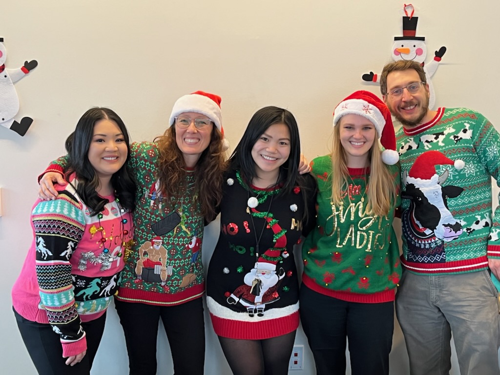 LIHI Holiday Spirit! Silas H.S. Students Rock!
conta.cc/3GaVSIU
conta.cc/3hKmkjg