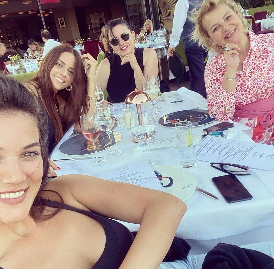 pınar deniz moments (@pinarmoment) on Twitter photo 