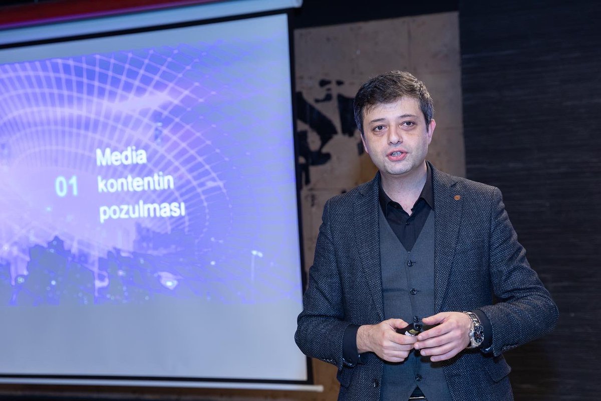 MediaGovAz's tweet photo. Within the #InnoMEDIA project, the #seminars on “Fake content and its types in #media: the correct way of finding the #information sources" and "Formation of corporate identity and presentation of #digital products in media" were held. https://t.co/SjNVlDuXZH