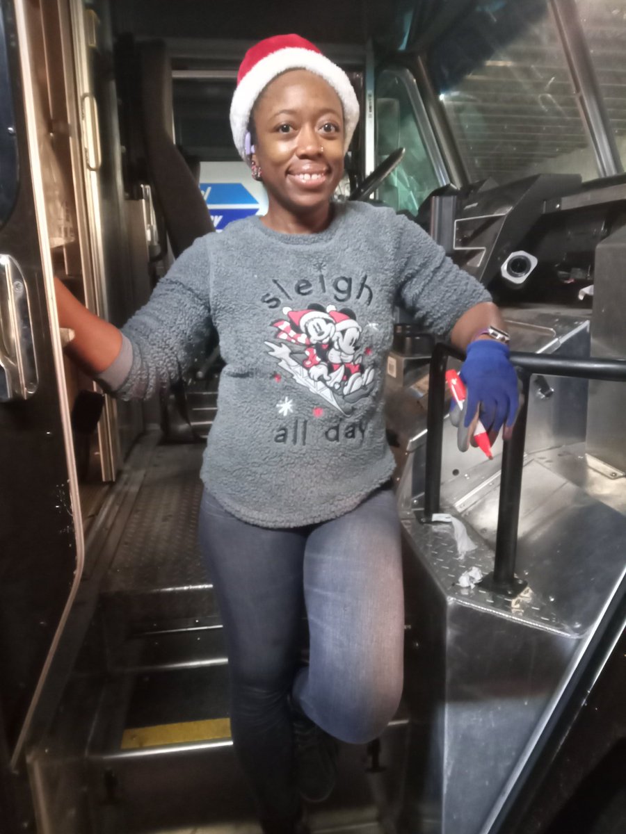 SoutheastUps's tweet photo. Nothing like an ugly Sweater to set off our Tampa Preload Holiday spirit.  Today was "Ugly Sweater Day" for our preload team.  Love the spirit our Tampa Preload Team has. 🙂🌲 https://t.co/FarsPiFlBM