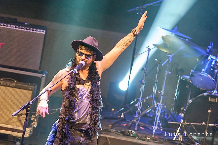 fotoluislorente's tweet photo. Pájaros mojados en la Sala Mozart.
Gala benéfica FundacionSese
.
#fotografiadeconciertos #fotografodeconciertos #concertphotography #musicphotographer #bestmusicshots #concierto #concert #concerts #livemusic #reportaje #photoreport https://t.co/QfMc6Wdqlj