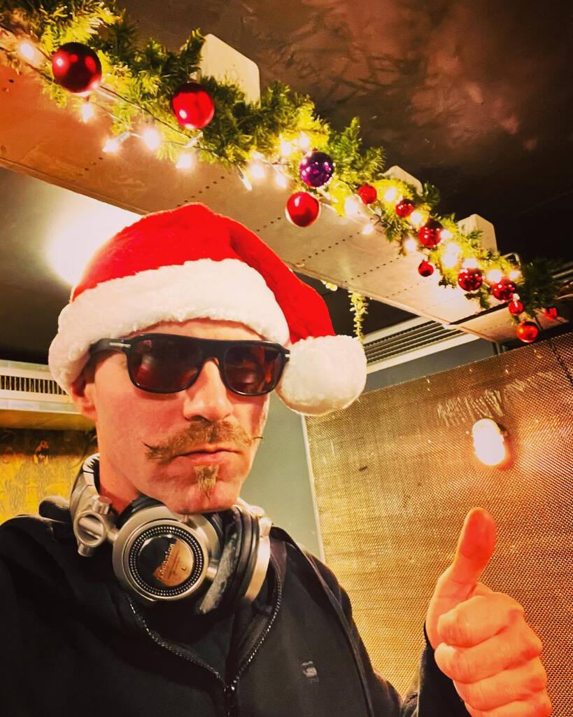 Gary Global #90sNOW tweet media