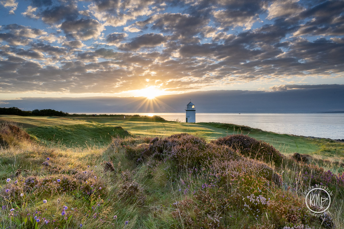 kevinmarkham's tweet photo. 9/10

Top 10 Golf Photos of the Year

@GreencastleGolf's famous 12th 

It was a long drive to Inishowen to capture one very particular shot – the club’s signature 12th hole – but occasionally (if very rarely) things work out even better than you imagine. https://t.co/ab0yLOcToK