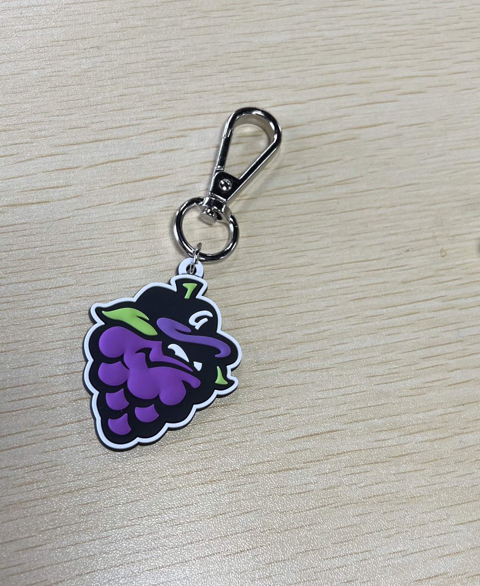 Shopkeylab's tweet photo. Comment "💜" if y’all feelin this #Keydrip WE IN MOTION! https://t.co/1Z7ivoOQLd