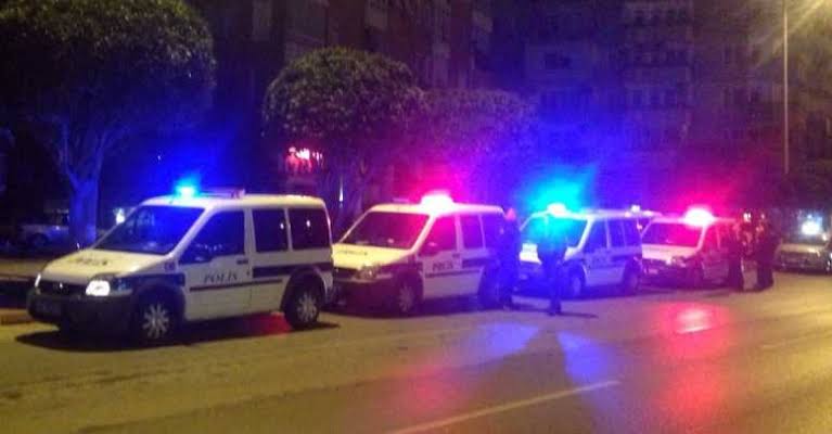 EŞİT İŞE EŞİT ÜCRET !.

- Gece çalışan
- Tehlikeli işte çalışan
- Fazla çalışan
Polis memurlarının maaşları, elbette uykusuz kalmayan, ağır şartlarda çalışmayan memurlarla aynı olmamalı

Polisin yaptığı iş düşünülerek hak ettiği gerçek maaşı verilmelidir

#PolisAsgariÜcretliOldu