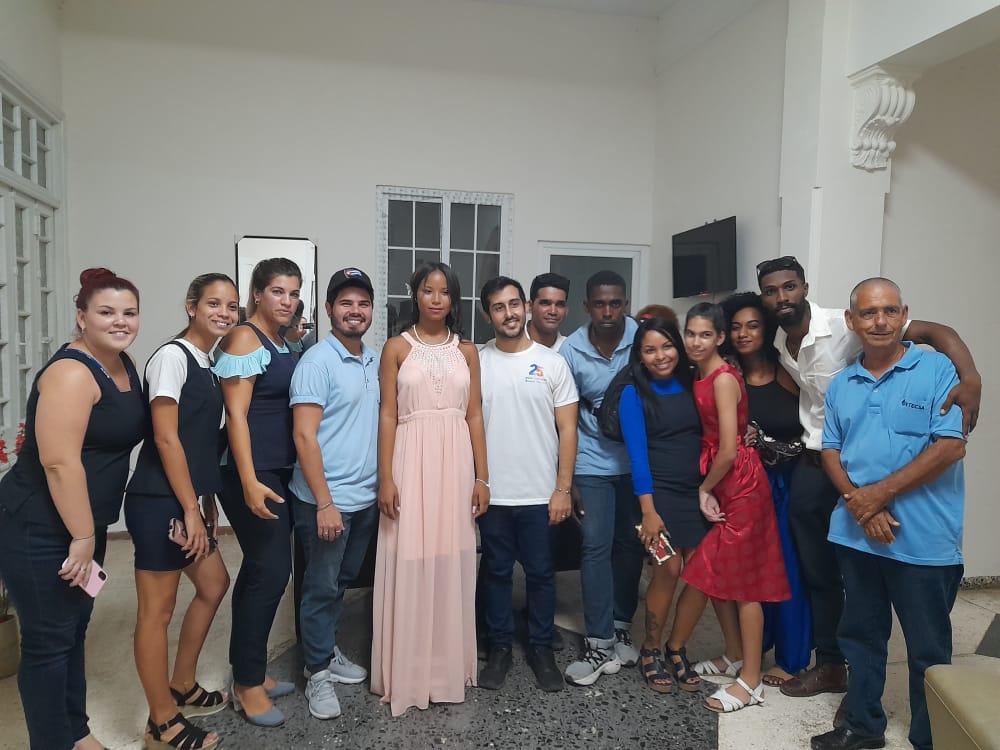 AntayWilson's tweet photo. En la actividad participaron jóvenes representantes de todas las divisiones territoriales de #LaHabana de @ETECSA_Cuba. #DVLH #DTOE #DTSUR #DTES #DTNorte @Melissa_RguezH @frankpavon1972 @miletsy_vazquez https://t.co/iMLePWm257