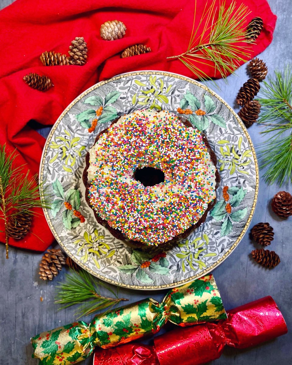 KarensKindred1's tweet photo. May your #Christmas season be as sweet as this family favorite #plumpudding…May it be filled with tried & true #traditions & new experiences that bring you #joy…For this year’s plum pudding I swapped out a little flour & added #curlydock flour. #foraging
#itsthelittlethings https://t.co/U9vLuGqW6k