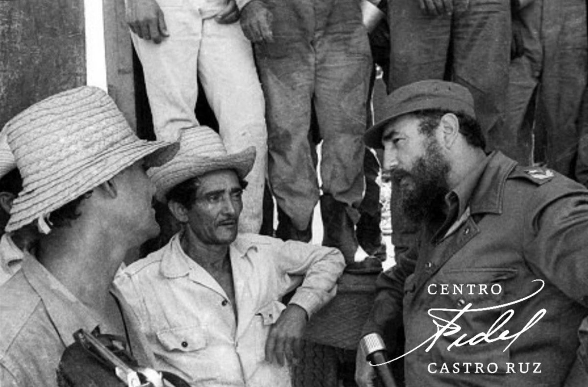 #Fidel:"¡Digamos que nuestra #Revolución aprecia, más que a nadie, al héroe anónimo!¡Al hombre humilde, al combatiente modesto que cumple con su deber por un problema de conciencia, sin importarle jamás ni siquiera si le reconocen sus méritos!". #FidelVive