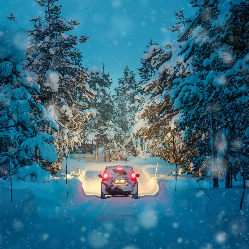 SlickAutoSol's tweet image. The team at Slick Automotive Solutions would like to wish you all a very Happy Holiday season!

We will be closed at end of day today and re-opening on Tuesday January 3rd.  

I hope that you and your loved ones have a safe and joyous Christmas holiday!