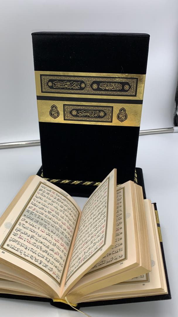 destocksen's tweet photo. Excellent vendredi à tous.
🕋 Découvrez nos Coran modèle Kaaba Mecque
🇹🇷 Origine : Turquie
🏷 Petit format 10 000 Fcfa
🏷 Grand format 16 000 Fcfa
☎️ +221 77 366 44 44
🏬 Boutique Parcelles Assainies
#Destocksen #Senegal #Dakar https://t.co/PPNt5CCISN