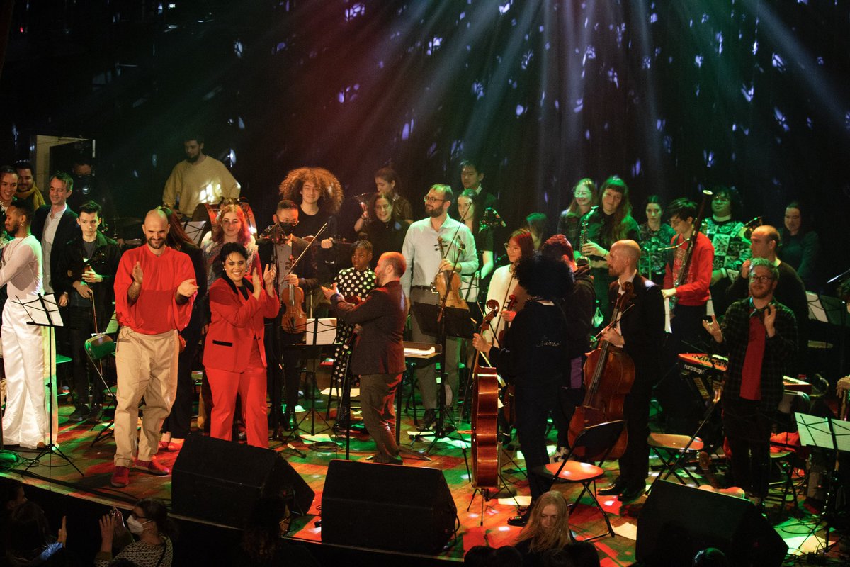 queersongbook's tweet photo. This Roasted Chestnuts was one of the very best evenings we have had the good fortune of presenting for our audiences. Returning to the stage after a three year hiatus from our holiday gatherings, it felt as though there was a need for this night more than ever before.✨ https://t.co/LJNqp5p2dr