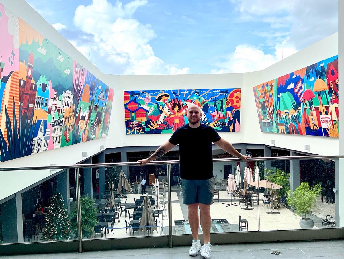 ⚡️I’m happy to share this epic piece of art that I was commissioned to do by C3 Centre in Trinidad 🇹🇹 

It’s by far the largest display of art that I’ve ever had the fortune of creating.

The total size including all 3 pieces, is about 230 feet wide by 14.5 feet high.