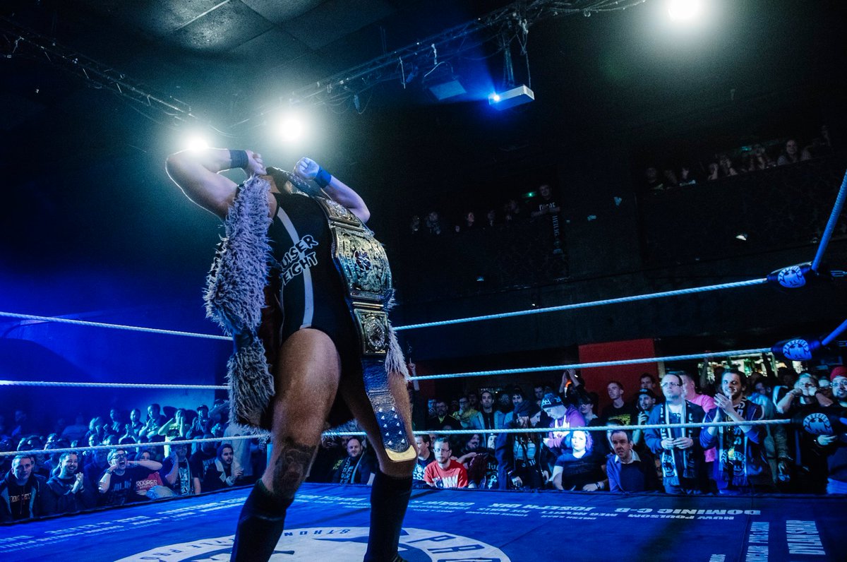 ThisIs_Progress's tweet photo. ๐ UNBOXING LIVE V
๐๏ธ We are only ONE week away from our last event of 2022!
โผ๏ธ Rows 4 & beyond are still available
๐งStanding tickets are close to selling out!
๐๏ธ Get your tickets here
https://t.co/wZwk9w0374
๐ท Pete Dunne - #Chapter60 Unboxing Live 2 https://t.co/mYgp9i25cW