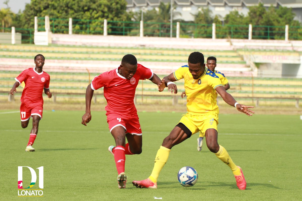 FtfTogolaise's tweet photo. 🟥#D1LONATO

📷En clôture de la 8ème journée de D1, l'#EntenteII s'incline 1⃣ 🆚 2⃣ devant #Dyto https://t.co/ETnxHWUTpJ