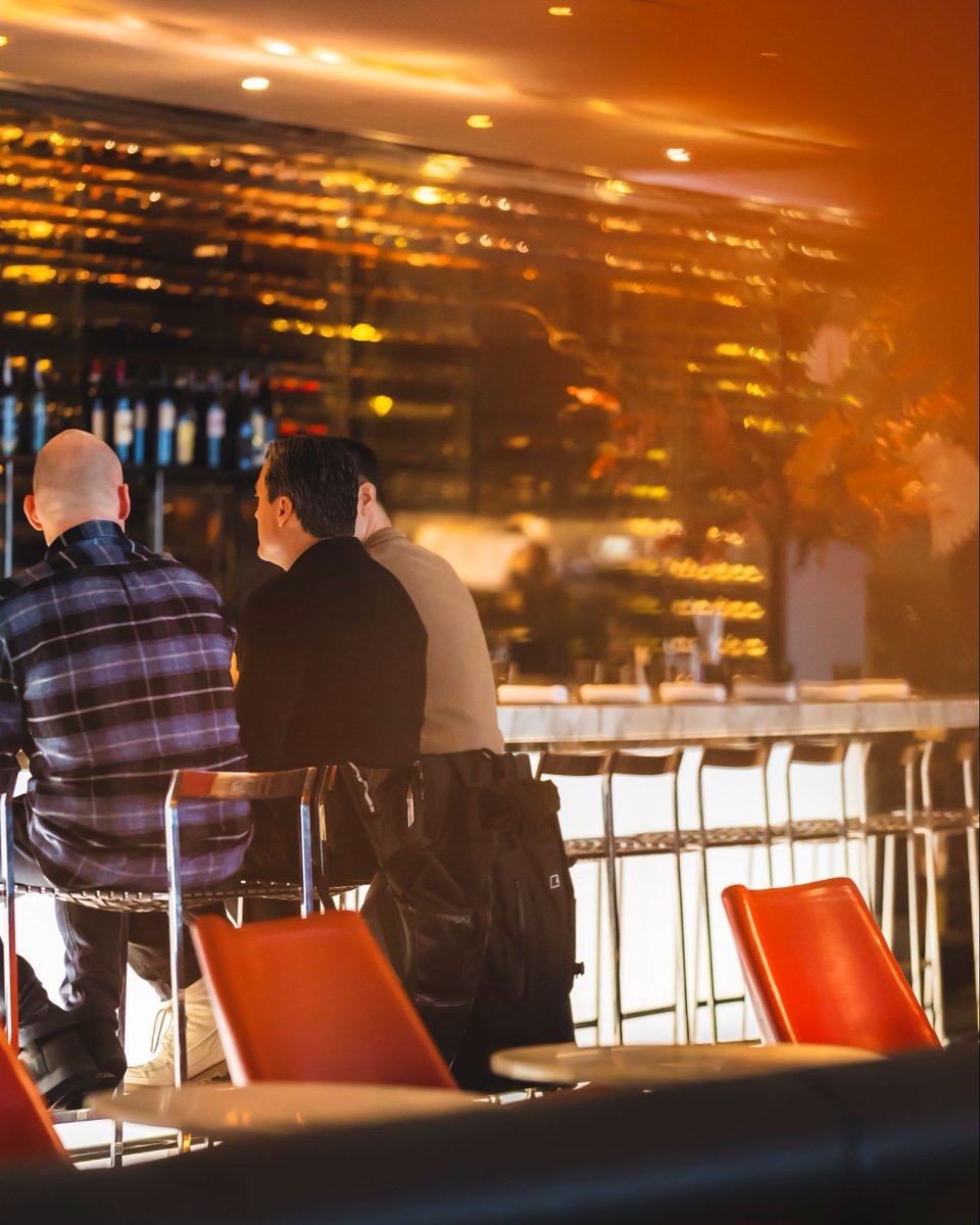 The Bar Room is open for lunch on Christmas Eve from 11:30am-3pm. The perfect way to warm up after seeing the Rockefeller Center Tree or a day at @themuseumofmodernart