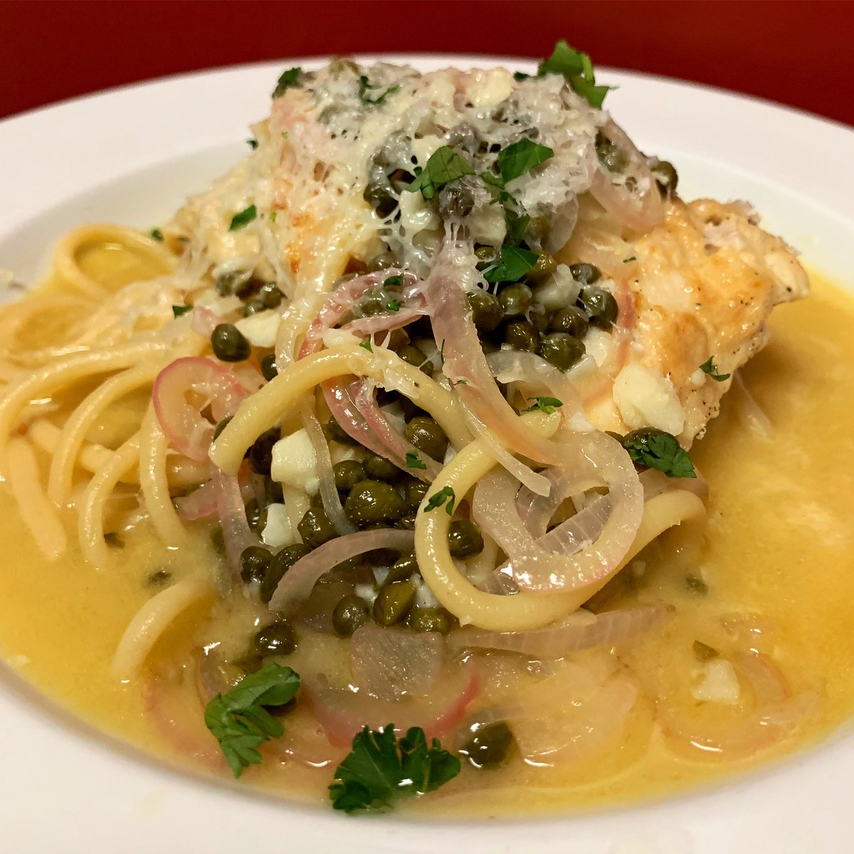 We plan to be open on this frigid Friday night!
🍽❄️🎉🤩
Stop on out for some Chicken Piccata!
Chicken Paillard over fresh made fettuccini pasta with a lemon caper herb beurre blanc, Parmesan cheese and parsley!

Tuesday-Saturday
Dinner: 5-9pm
Drinks: 5-11pm
Closed Christmas Eve