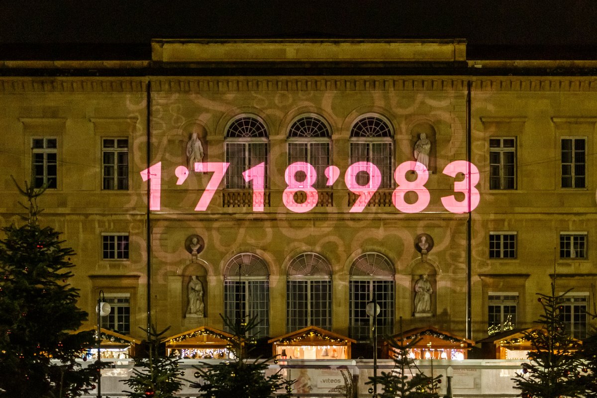 RadioTeleSuisse's tweet photo. 🤍🫂🌟Cœur à Cœur a récolté 1'718’983 CHF pour aider les enfants en Suisse à avoir une enfance heureuse. Vous êtes INCROYABLES!!! @chainedubonheur et la #RTS vous remercient chaleureusement pour votre solidarité en cette période de fin d'année.
👉https://t.co/btXU3wU0hf
#CoeurRTS https://t.co/Ww8lRKj7kI