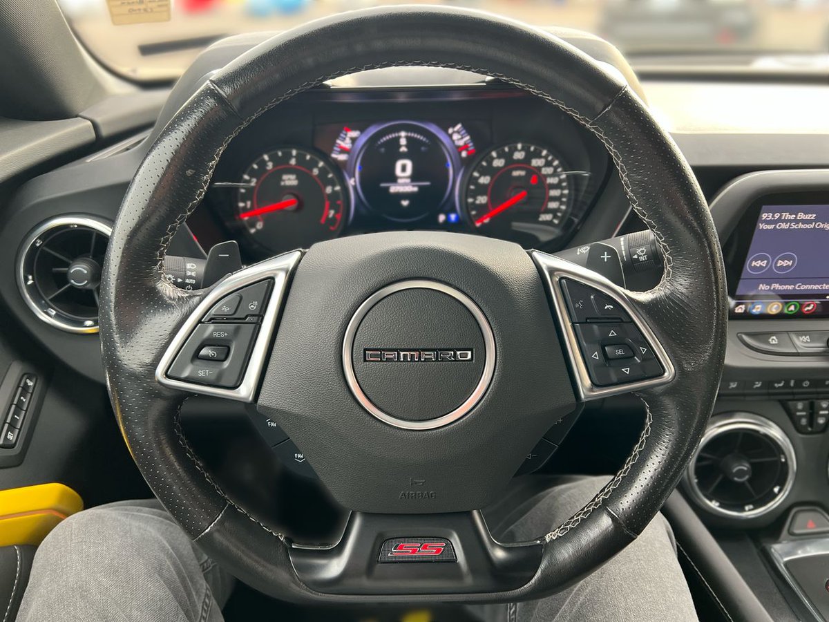 CarProsCo's tweet photo. This epic 2020 Chevrolet Camaro SS is one of 200 made! Catch this sweet ride before it's gone!🤩🖤 Stock: 3846

https://t.co/vA4m2RHSoT

#cardealer #cardealership #autosales #carsforsale #carsales #Camaro #ChevroletCamaro #ChevyCamaro #usedcars #usedvehicles #preowned https://t.co/eEh6uCqXYh