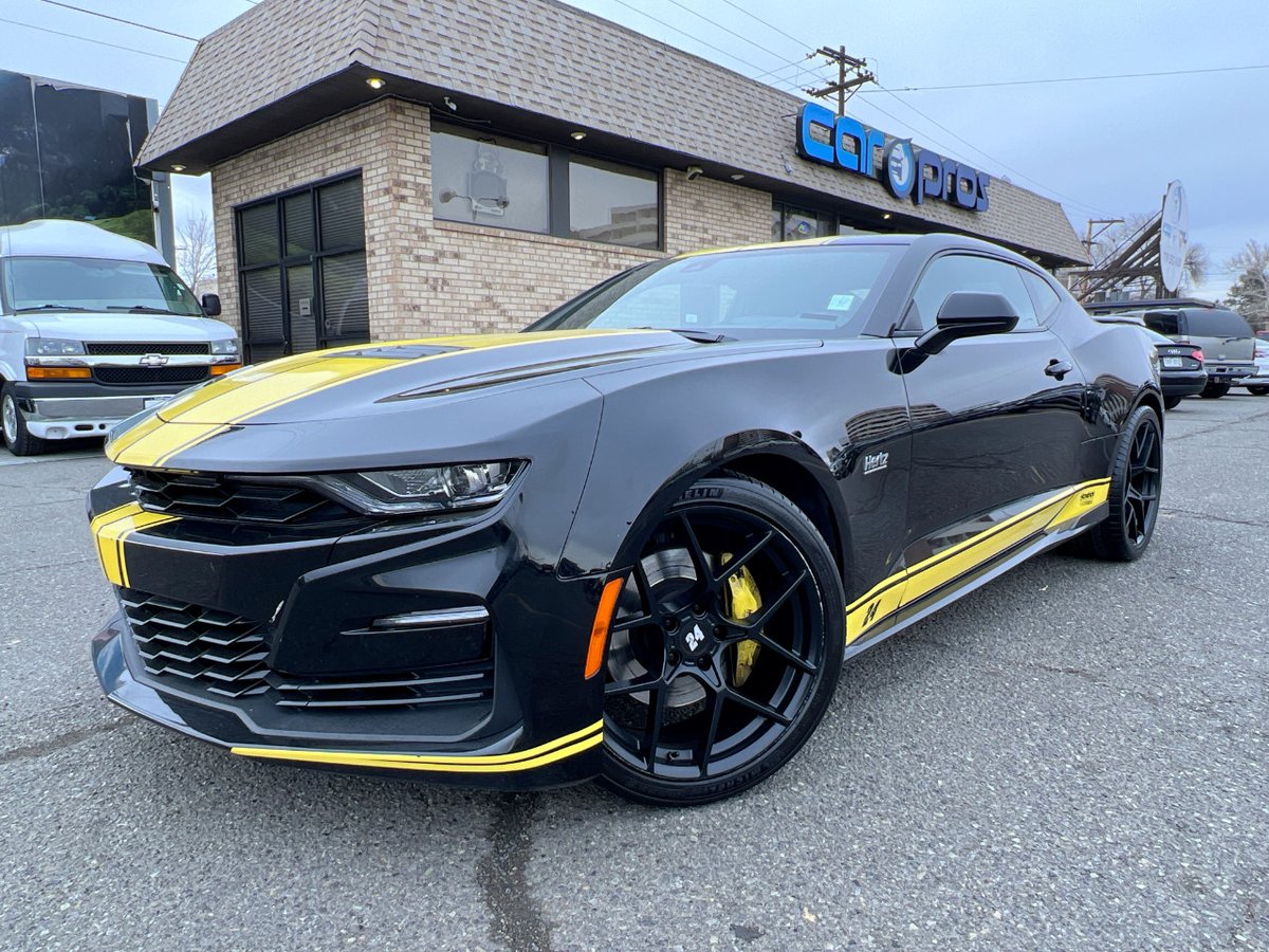 CarProsCo's tweet photo. This epic 2020 Chevrolet Camaro SS is one of 200 made! Catch this sweet ride before it's gone!🤩🖤 Stock: 3846

https://t.co/vA4m2RHSoT

#cardealer #cardealership #autosales #carsforsale #carsales #Camaro #ChevroletCamaro #ChevyCamaro #usedcars #usedvehicles #preowned https://t.co/eEh6uCqXYh