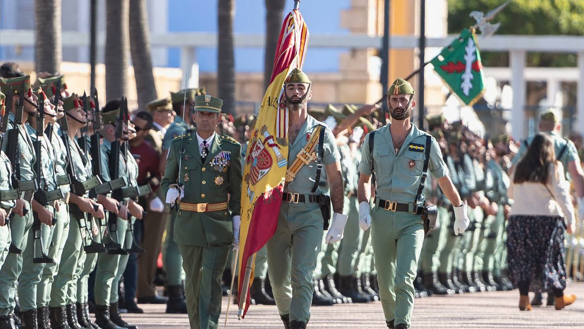 PlataformaMill1's tweet photo. El #Tercio "Don Juan de Austria" celebra su 83 #Aniversario en un acto en #Viator. La #Unidad aporta #Legionarios a la misión de #Irak y prepara el despliegue en #Mali el próximo año. El III #Tercio pertenece al arma de Infantería y se creó el #21Dic de 1939, https://t.co/IYfUL6BYba