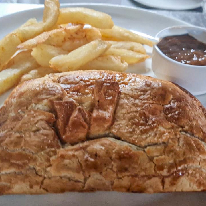 Enroute27's tweet photo. Venison pie chips and gravy.
A quick meal but a stunning filler. Very popular and loved here on the west coast.
Contact Details:
Call: +2771 658 9167
Email: verene@en-route27.co.za
#enroute27 #livemusic #entertaiment #food #homemadeburgers, #ribs, #oxtail https://t.co/k7R6yipQkI