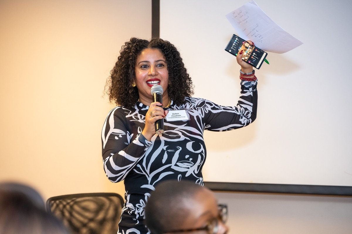 PharmacySenegal's tweet photo. Last week, I moderated a panel for a side event on African Diaspora, Finance &amp;  ICT at the Smithsonian Museum of African Art. The panelists offered insightful analysis and the audience was highly engaged. A few photos. https://t.co/R645HGMSaI
