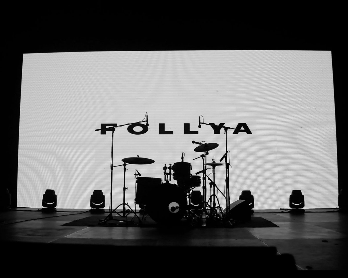follya_'s tweet photo. Raga a capodanno stiamo insieme!
Ci vediamo su canale 5 per il capodanno in musica 🫶🏻 https://t.co/b5SQ4v2Cfd